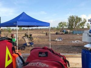 Penggembala Digigit Ular Saat Tidur di Tenda