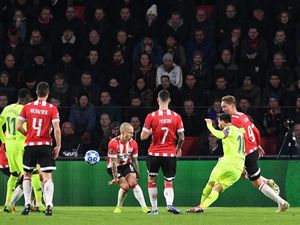 Hasil Liga Champions: Tundukkan PSV, Barcelona Juara Grup B