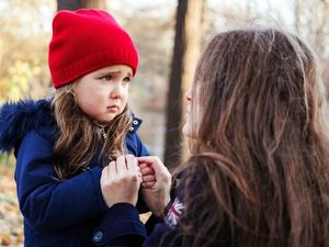 12 Kalimat Ampuh untuk Redakan Amarah Anak
