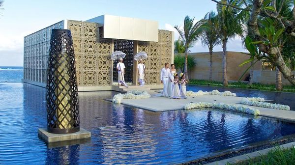 Mengintip Mewahnya Tempat Pernikahan Crazy Rich Surabayan di Bali