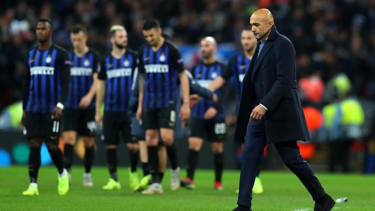 Inter Milan sedang dalam laju negatif. (Foto: Catherine Ivill/Getty Images)