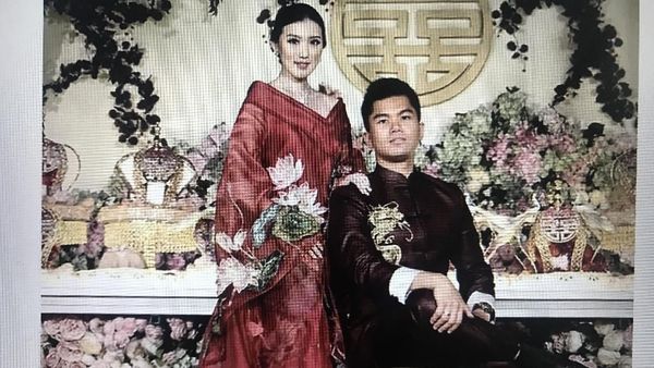 Foto: Melihat Acara Pertunangan Crazy Rich Surabayan yang Super Mewah