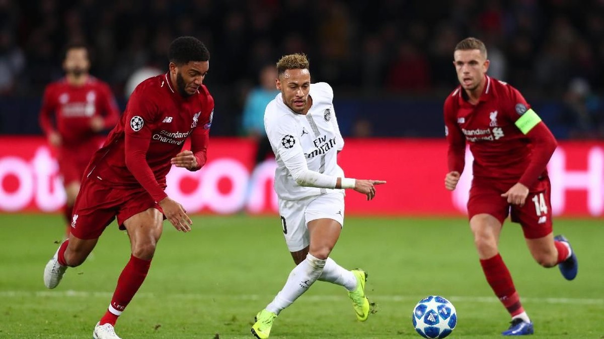 PSG menaklukkan Liverpool 2-1. (Foto: Clive Rose/Getty Images)