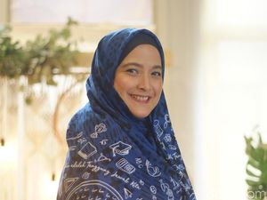 Scarf Ini Dibuat Khusus untuk Bantu Jutaan Murid di Indonesia