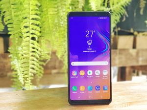 Galaxy A9: 4 Kamera Belakangnya Menggoda, tapi... Galaxy A9: 4 Kamera Belakangnya Menggoda, tapi...