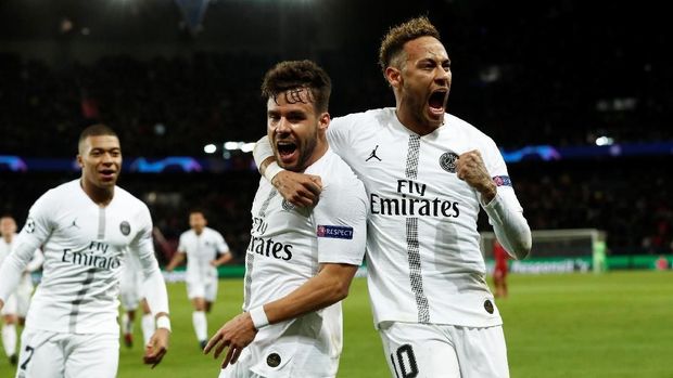 Neymar pergi bergabung ke PSG dengan status pemain termahal di dunia.