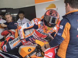 Dua Bulan Usai Operasi, Marquez Kembali Tunggangi Motor