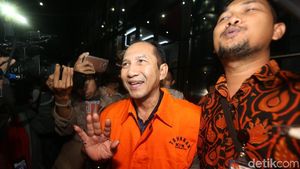 Senyuman Wakil Tuhan PN Jaksel yang Keciduk OTT KPK
