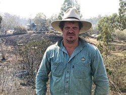 Kebakaran Semak di Queensland, Warga Melihat Api Setinggi 20 Meter