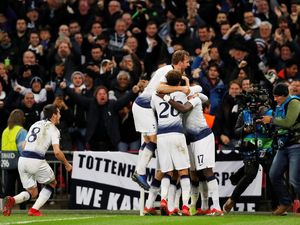 Tottenham Tak Dianggap Pesaing Juara, Pochettino Sebal