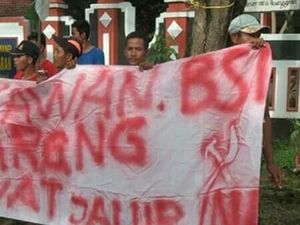 Pembawa Spanduk Palu-Arit Dihukum 4 Tahun, Jaksa Susun Eksekusi