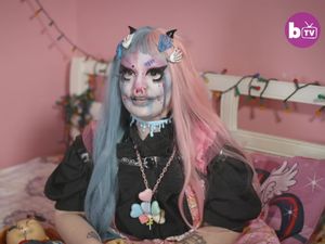 Wanita Ini Bertransformasi Jadi Boneka Busuk, Pacarnya Masih Cinta