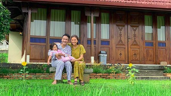 7 Ibu Millennials Kece yang Aktif di Media Sosial