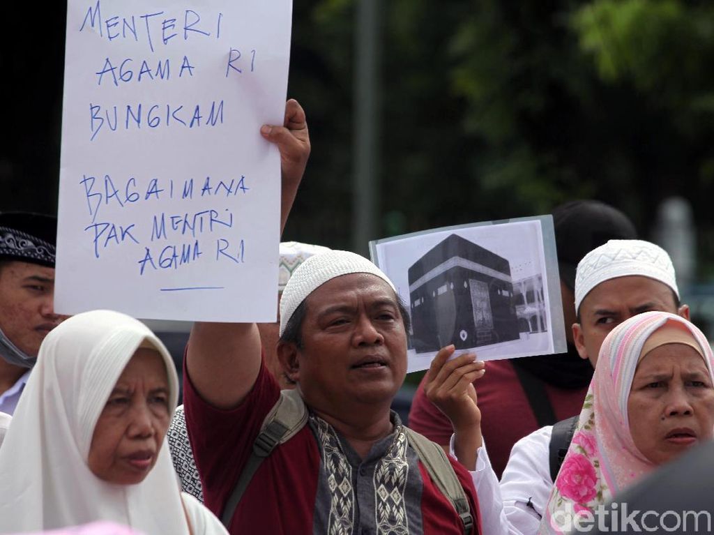Jemaah Tak Kunjung Terbang, Agen First Travel Surati Dubes Saudi Minta Solusi Jemaah Tak Kunjung Terbang, Agen First Travel Surati Dubes Saudi Minta Solusi