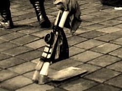 Sejak Kapan Kuli Sindang Menggali Jakarta?