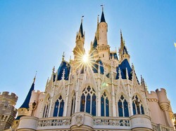 5 Atraksi Seru Disneyland Hong Kong untuk Liburan Tengah Tahun