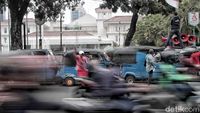 BBG Langka, Sopir Bajaj Ramai-ramai Geruduk Balai Kota