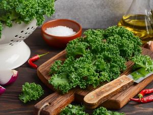 7 Superfood Ini Klaim Khasiat Sehatnya Berlebihan