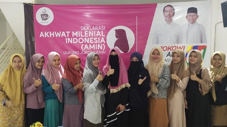 Akhwat Milenial Indonesia Deklarasi Dukung Jokowi-Maruf Amin