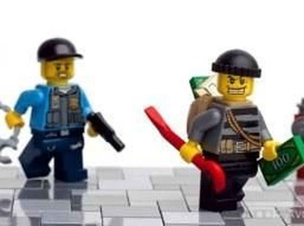 Pencuri 2 Kali Gasak Toko Mainan Lego di Adelaide Pencuri 2 Kali Gasak Toko Mainan Lego di Adelaide