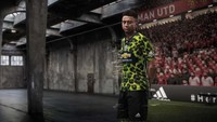 Punya penampilan paling mencolok adalah Manchester United, yang dibuatkan jersey bercorak macan tutul. (ist.)