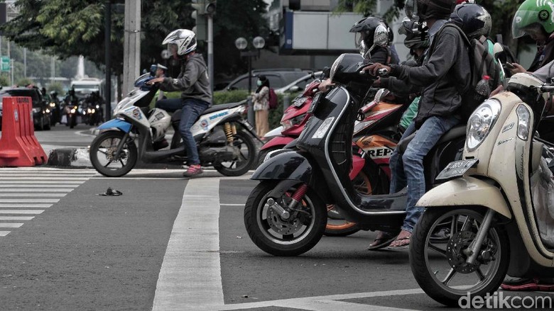 Tak Bayar Denda Tilang Elektronik, 800 Kendaraan Diblokir Tak Bayar Denda Tilang Elektronik, 800 Kendaraan Diblokir