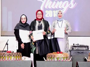 Istri Sandi Dinobatkan Sebagai The Most Inspiring Muslimah 2018
