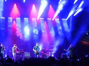 Berdansa Tanpa Jarak Bersama Franz Ferdinand di Jakarta Berdansa Tanpa Jarak Bersama Franz Ferdinand di Jakarta
