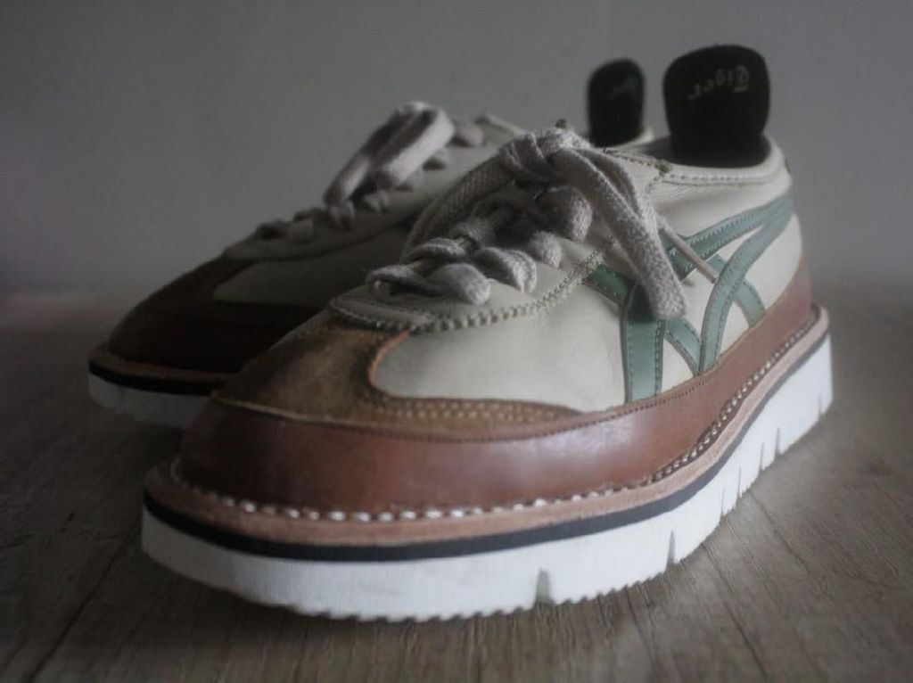 Meraup Cuan dengan Memutilasi Sepatu Meraup Cuan dengan Memutilasi Sepatu