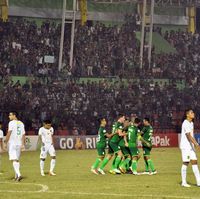 Hasil Liga 1: Bantai Persebaya, PSMS Perpanjang Napas