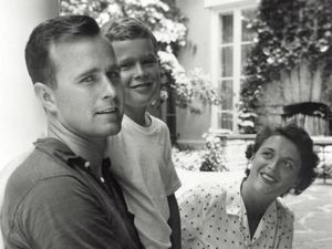 Mengenang Karier Bush Senior, Dari Pilot Hingga Presiden AS