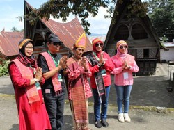 Serunya Para Travel Agent Kunjungi Desa Wisata di Samosir