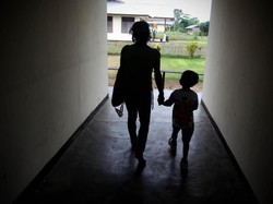 Anak Tertular HIV, Ingin Tetap Hidup Normal? Bisa, Dokter Beberkan Caranya