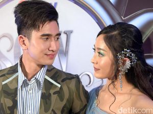 Al Ghazali Ungkap Verrell Sedang Sedih, Putus dari Natasha Wilona? Al Ghazali Ungkap Verrell Sedang Sedih, Putus dari Natasha Wilona?