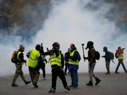 Demo Rompi Kuning di Paris Rusuh, 60-an Orang Terluka