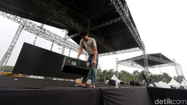 Persiapan Jelang Reuni 212 di Monas