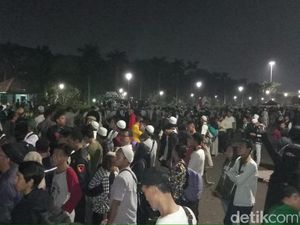 Malam Ini, Peserta Reuni 212 Mulai Berdatangan di Monas