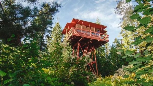 Pernah Kebakaran, Menara Tua Ini Disulap Jadi Hunian Keren
