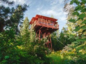 Pernah Kebakaran, Menara Tua Ini Disulap Jadi Hunian Keren