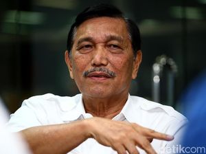 Luhut Buka Suara soal Impor KRL dari China Luhut Buka Suara soal Impor KRL dari China