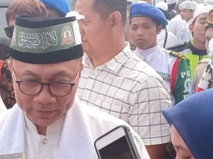 Zulkfili Hasan Tinggalkan Lokasi Reuni 212
