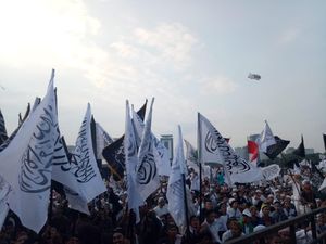 #ReuniAkbar212diMonas Puncaki Trending Topic