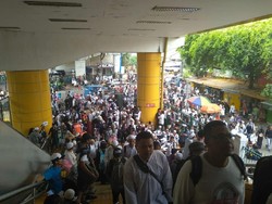 Ada Reuni 212, Penumpang KRL di Gondangdia Capai 109 Ribu