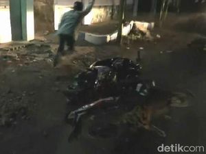 Tawuran Antar Pemuda Terjadi Usai Nonton Konser Dangdut Tawuran Antar Pemuda Terjadi Usai Nonton Konser Dangdut