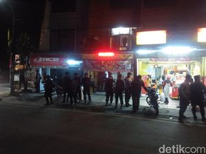 Polisi Siaga di Lokasi Bekas Bentrokan Geng Motor di Cimahi