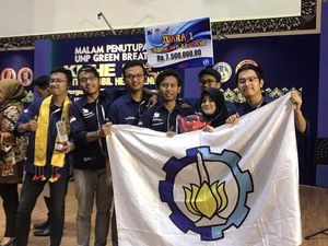 ITS Jadi Jagoan Bikin Mobil Hemat Energi ITS Jadi Jagoan Bikin Mobil Hemat Energi