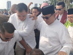 Prabowo Bangga Jutaan Massa Hadiri Reuni 212 tapi Damai