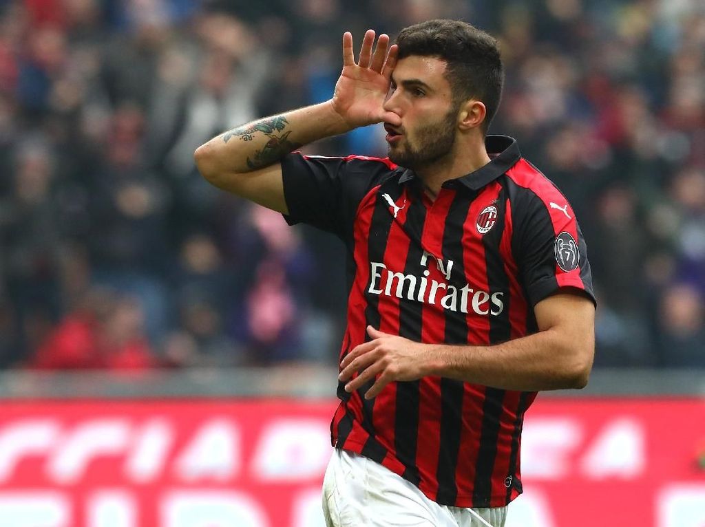 Main Ngotot, Milan pun Taklukkan Parma Main Ngotot, Milan pun Taklukkan Parma