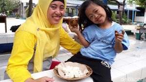 Potret Anak dengan Down Syndrome, Bahagia dengan Keterbatasan
