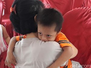 Ngasuh Anak Tanpa Ngomel? Bisa Banget, Pakai Terapi Sentuhan HTHT Ngasuh Anak Tanpa Ngomel? Bisa Banget, Pakai Terapi Sentuhan HTHT